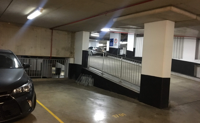Secured Indoor Parking Space (7 mins to Rhodes Train Station)